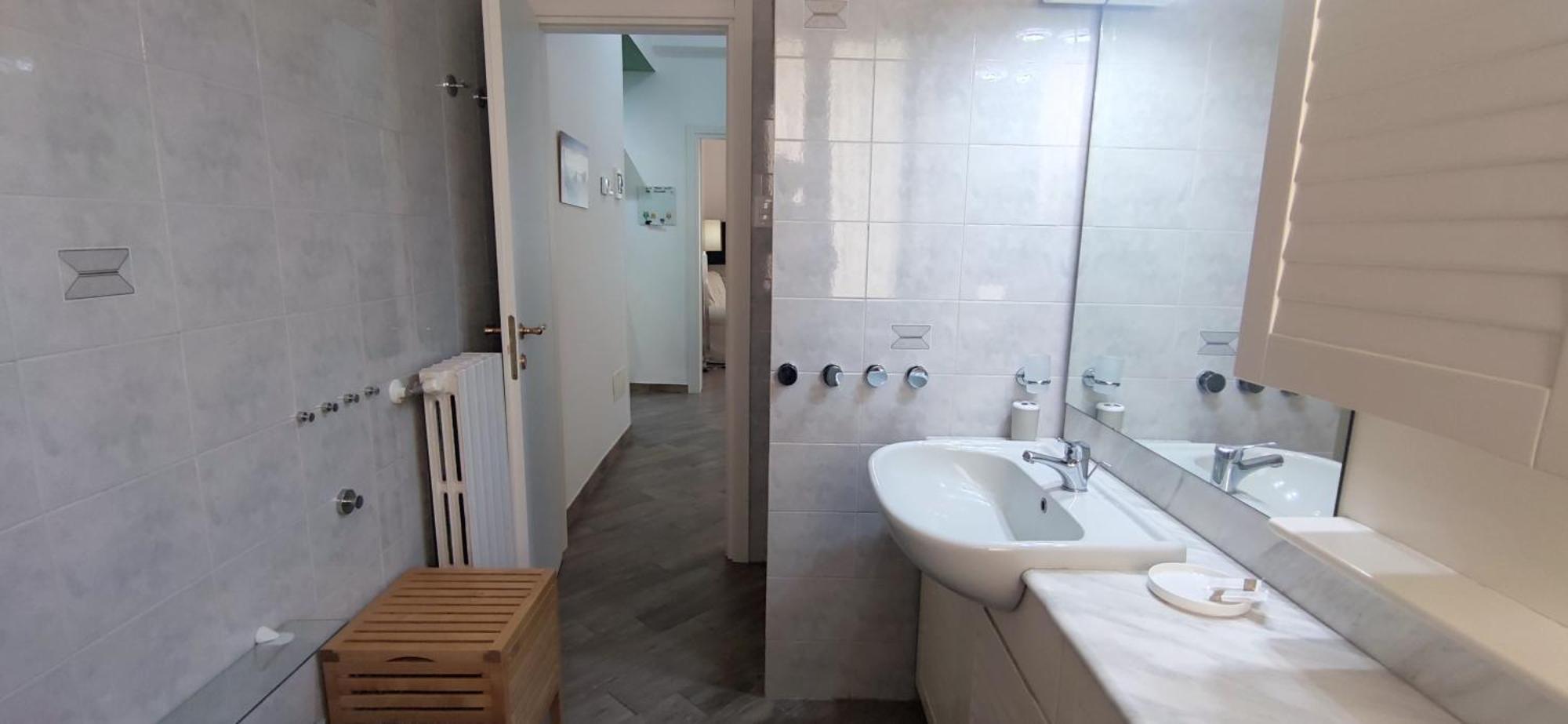 Maison Lumière Salernes Extérieur photo