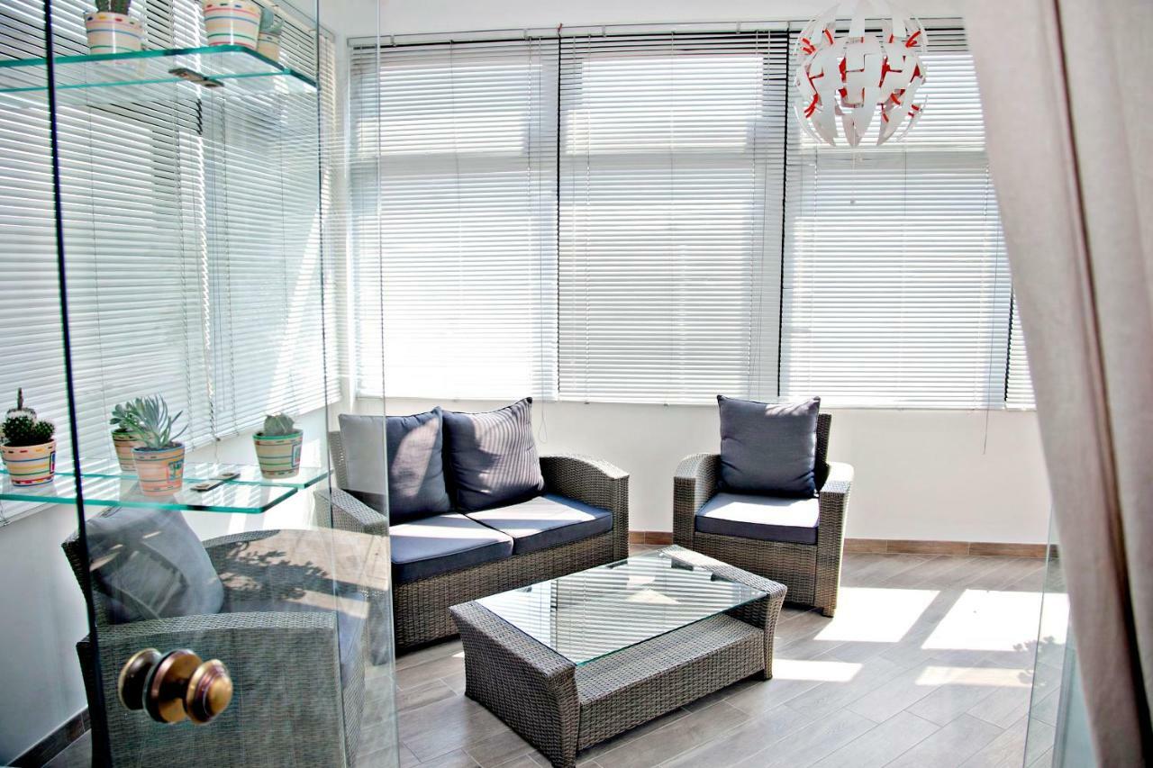 Maison Lumière Salernes Extérieur photo